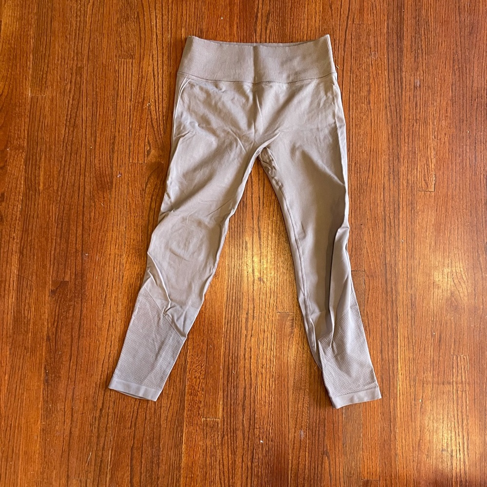 Ebb to street Lululemon tights/leggings - Picture 3 of 7